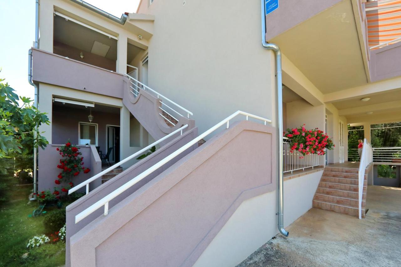 Apartments Adrian Bibinje Bagian luar foto